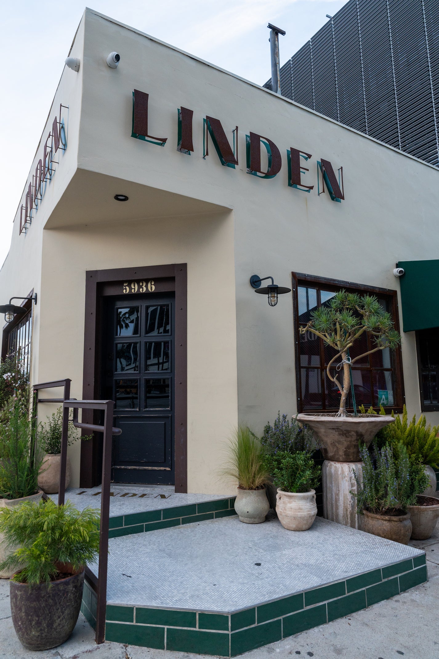 Exterior restaurant plant installation by Goodroots in Los Angeles.